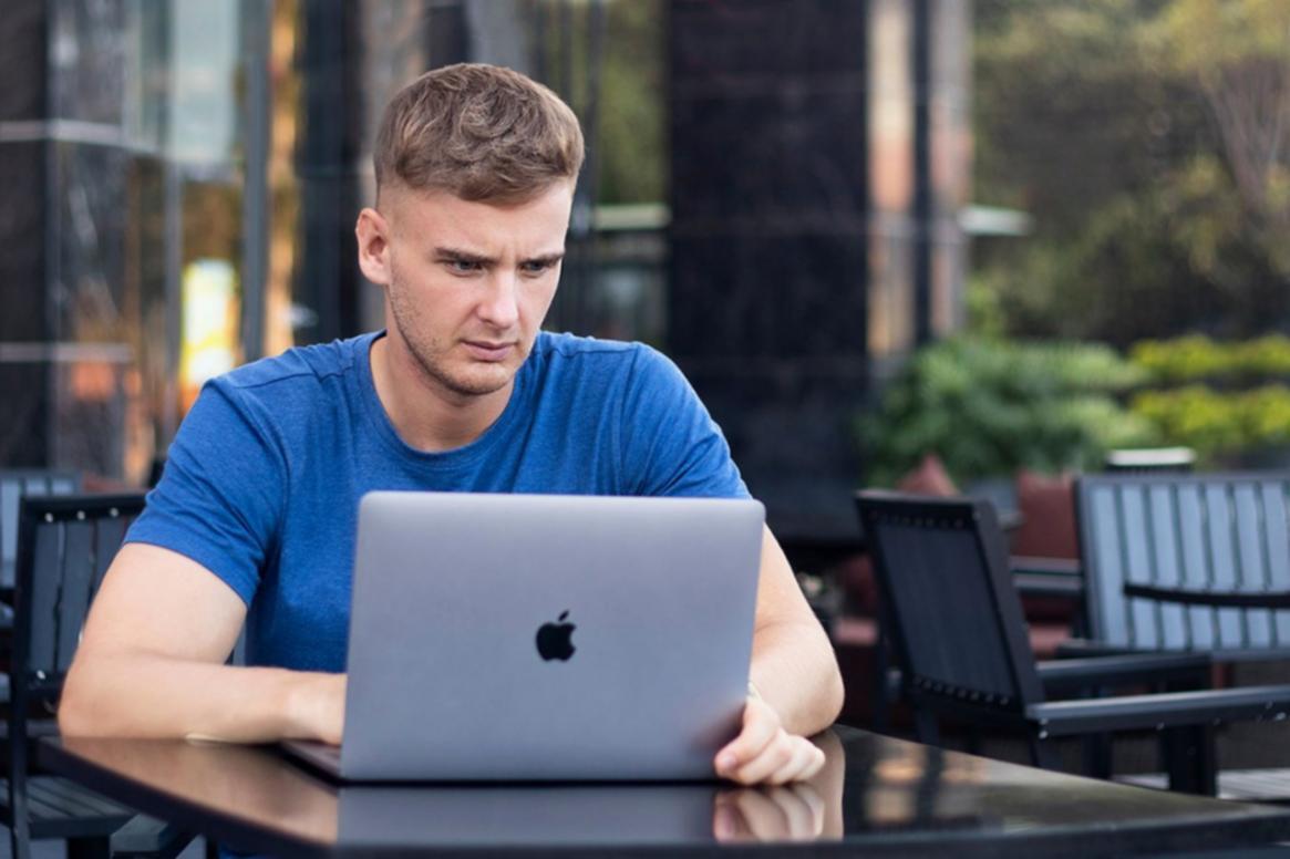 Learning materials for management functions online programs